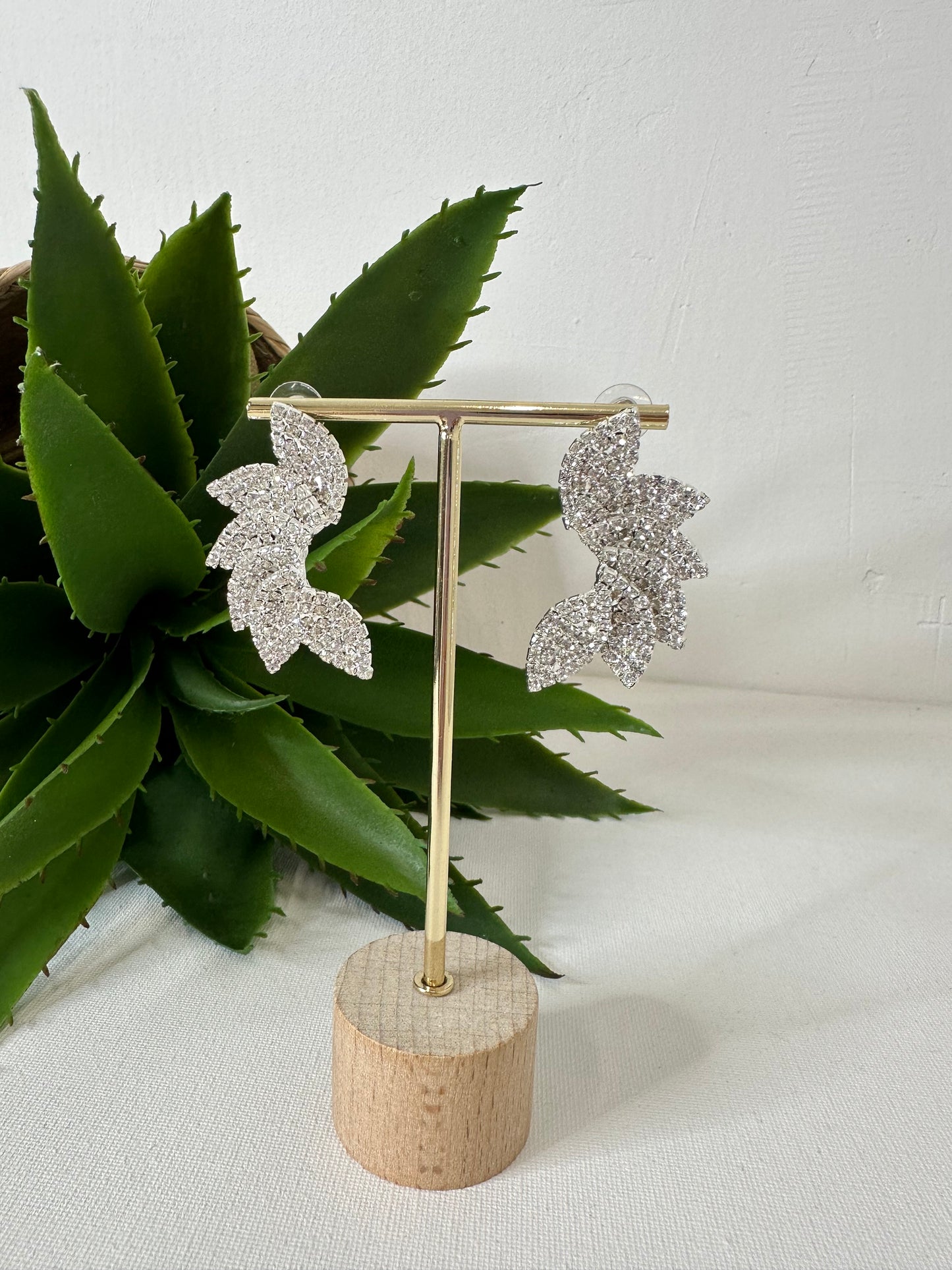 ORECCHINI FOGLIA STRASS