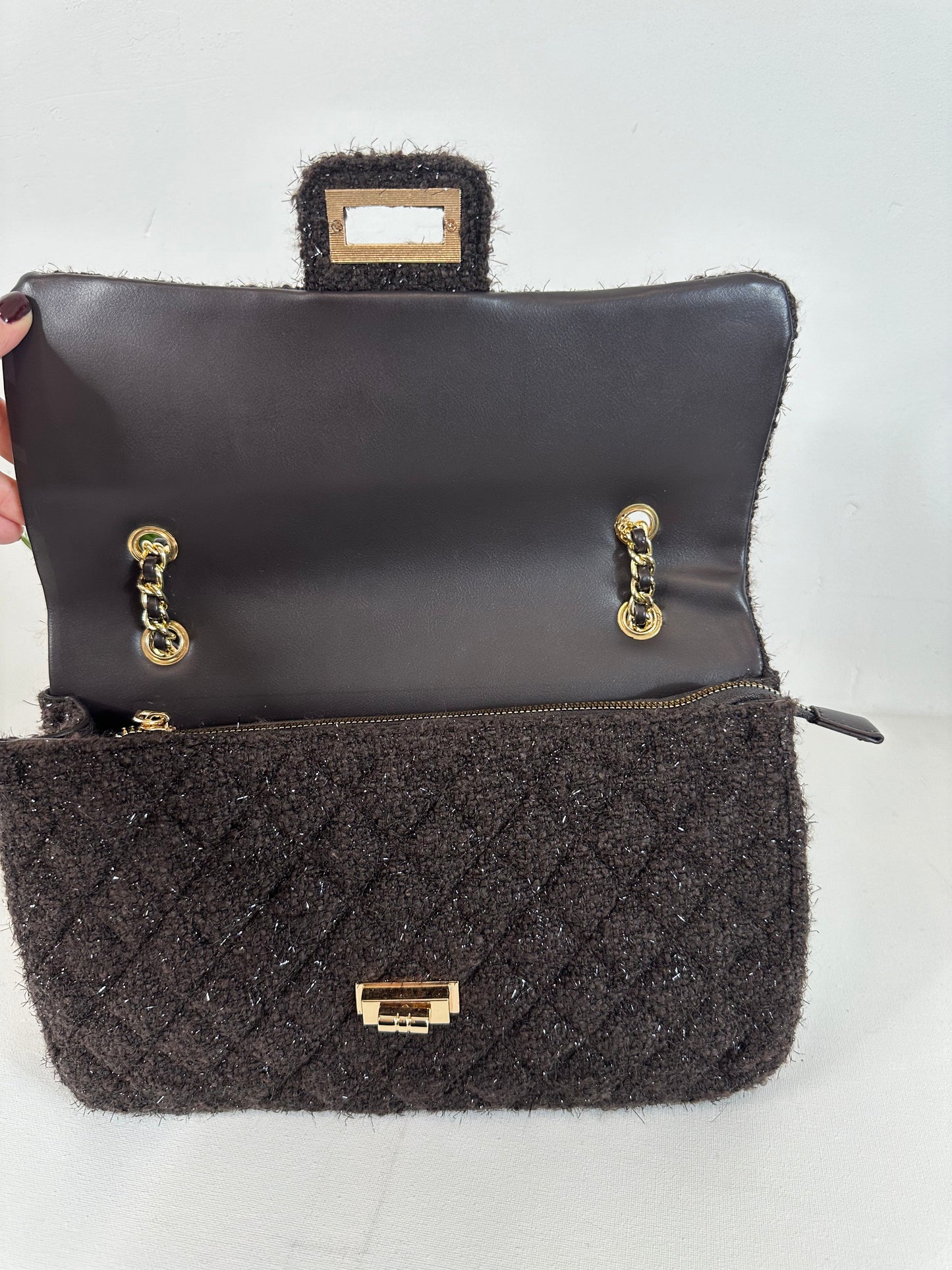 Borsa Chany