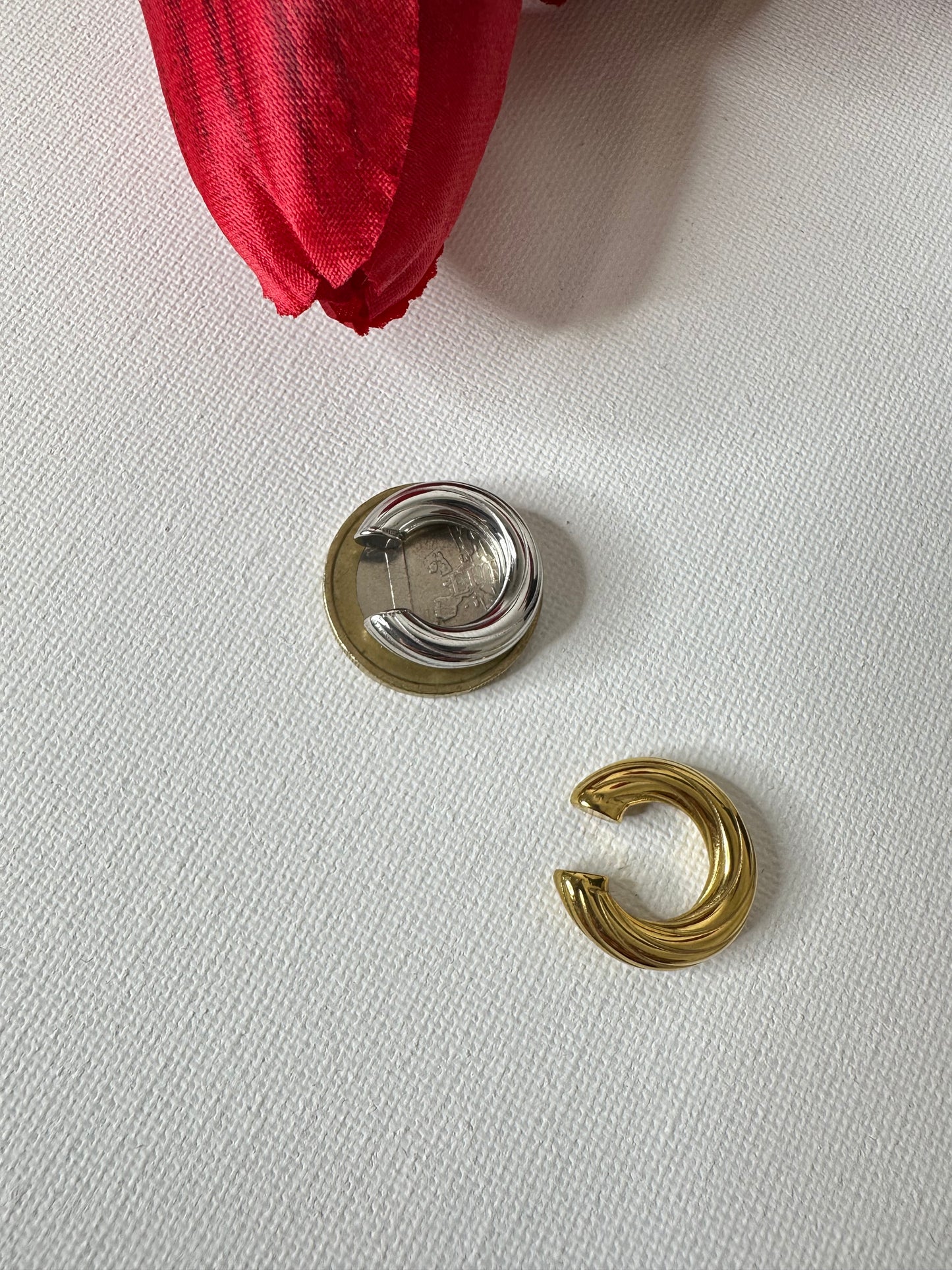 “EAR CUF” PICCOLO RIGATO