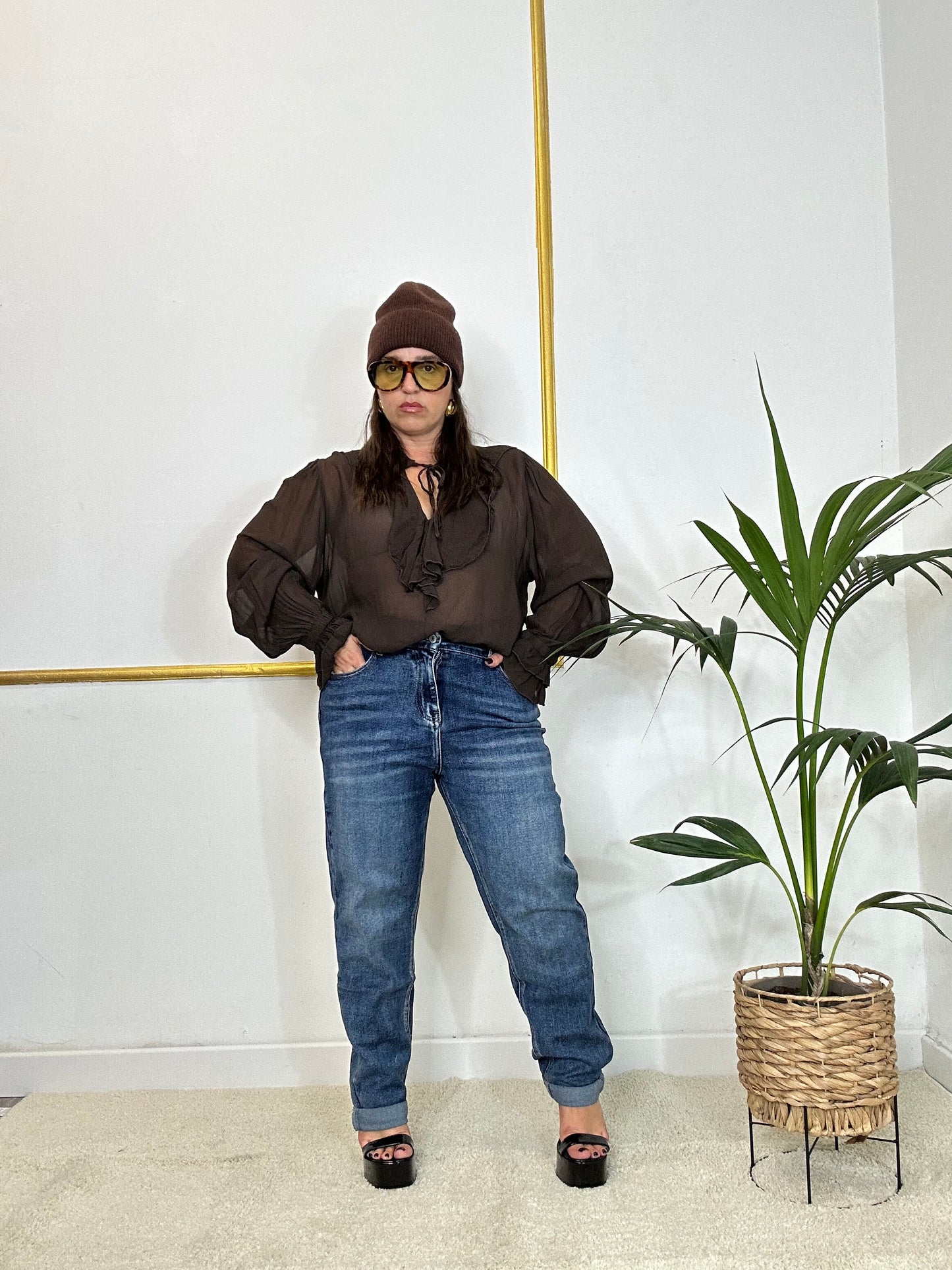 JEANS MOM FIT CON ELASTICO
