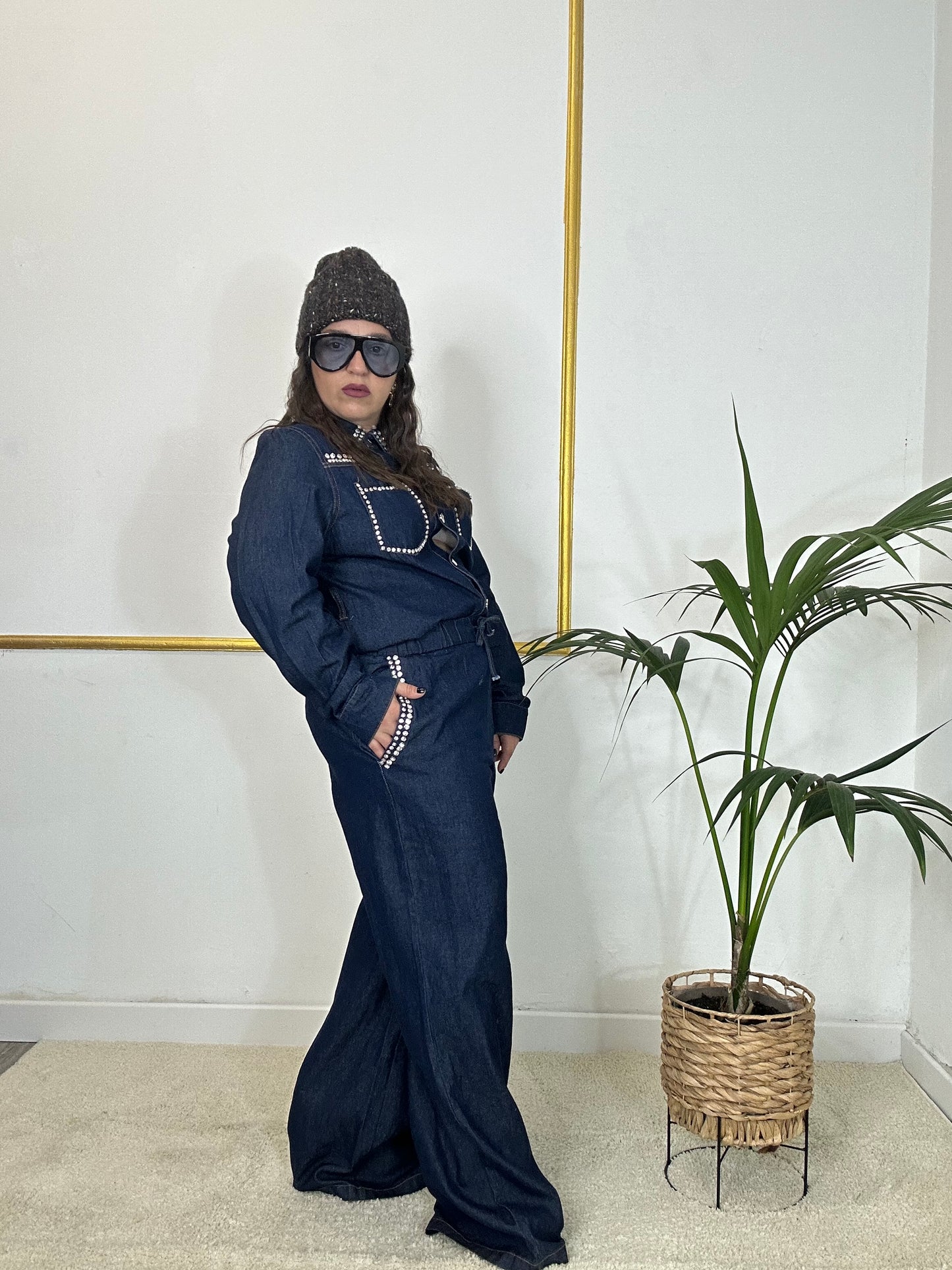 COMPLETO DI JEANS CON STRASS