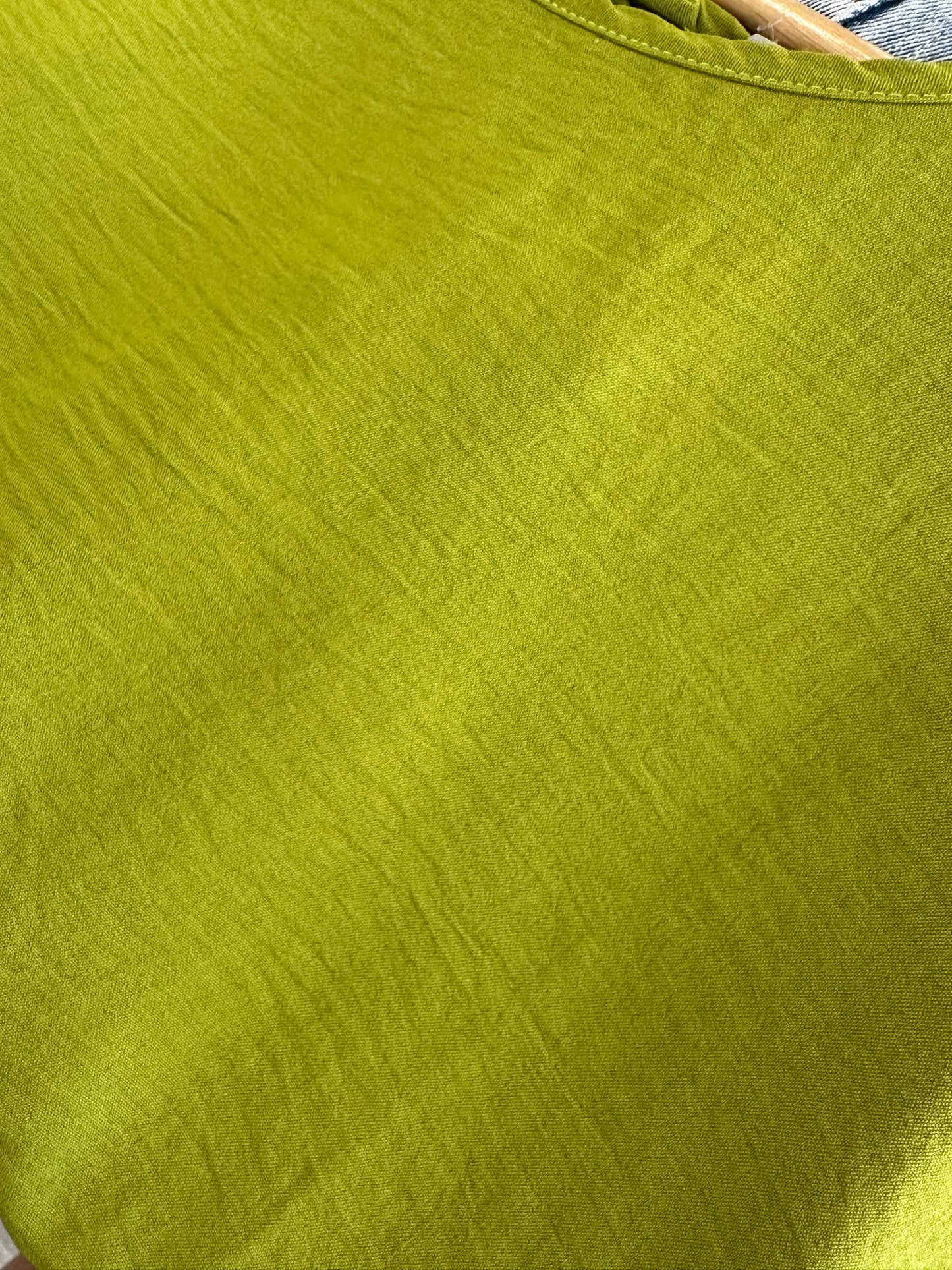 Maglia Milly con Bottoni