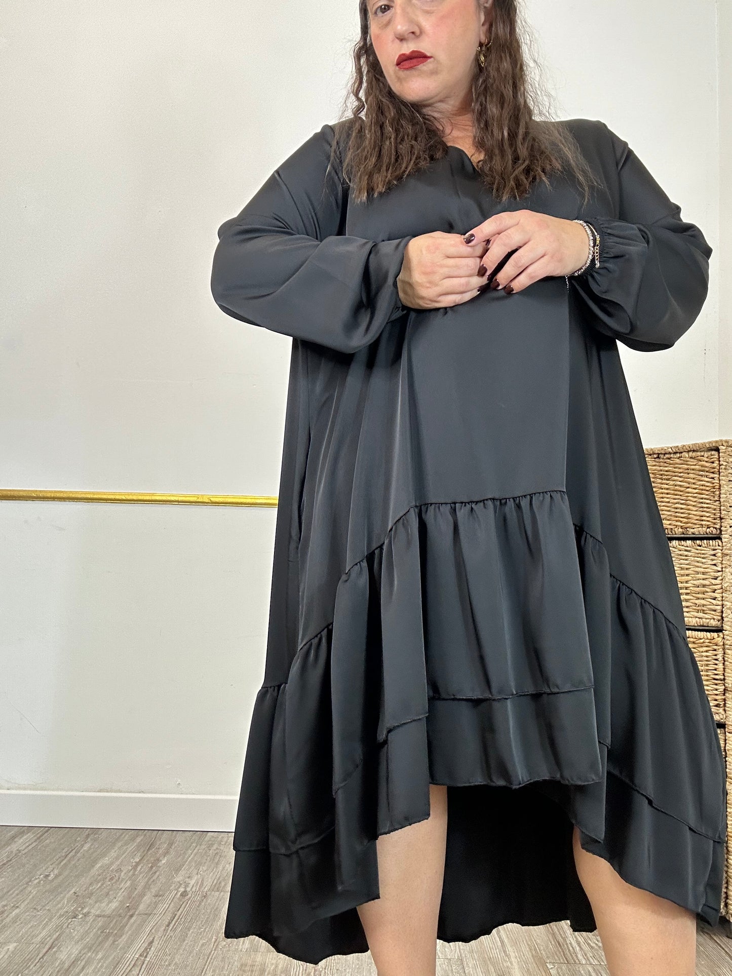 ABITO NERO GIORGIA