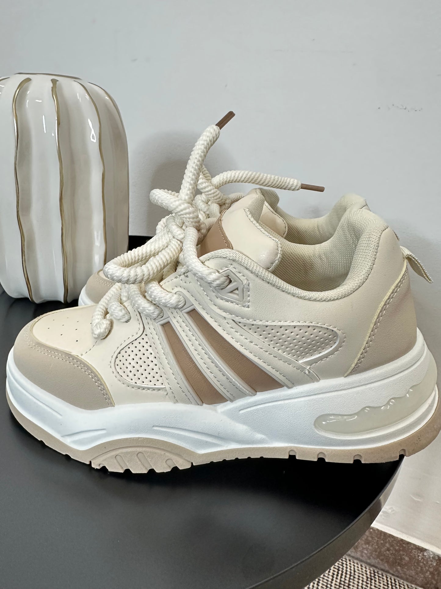 Scarpa tennis beige