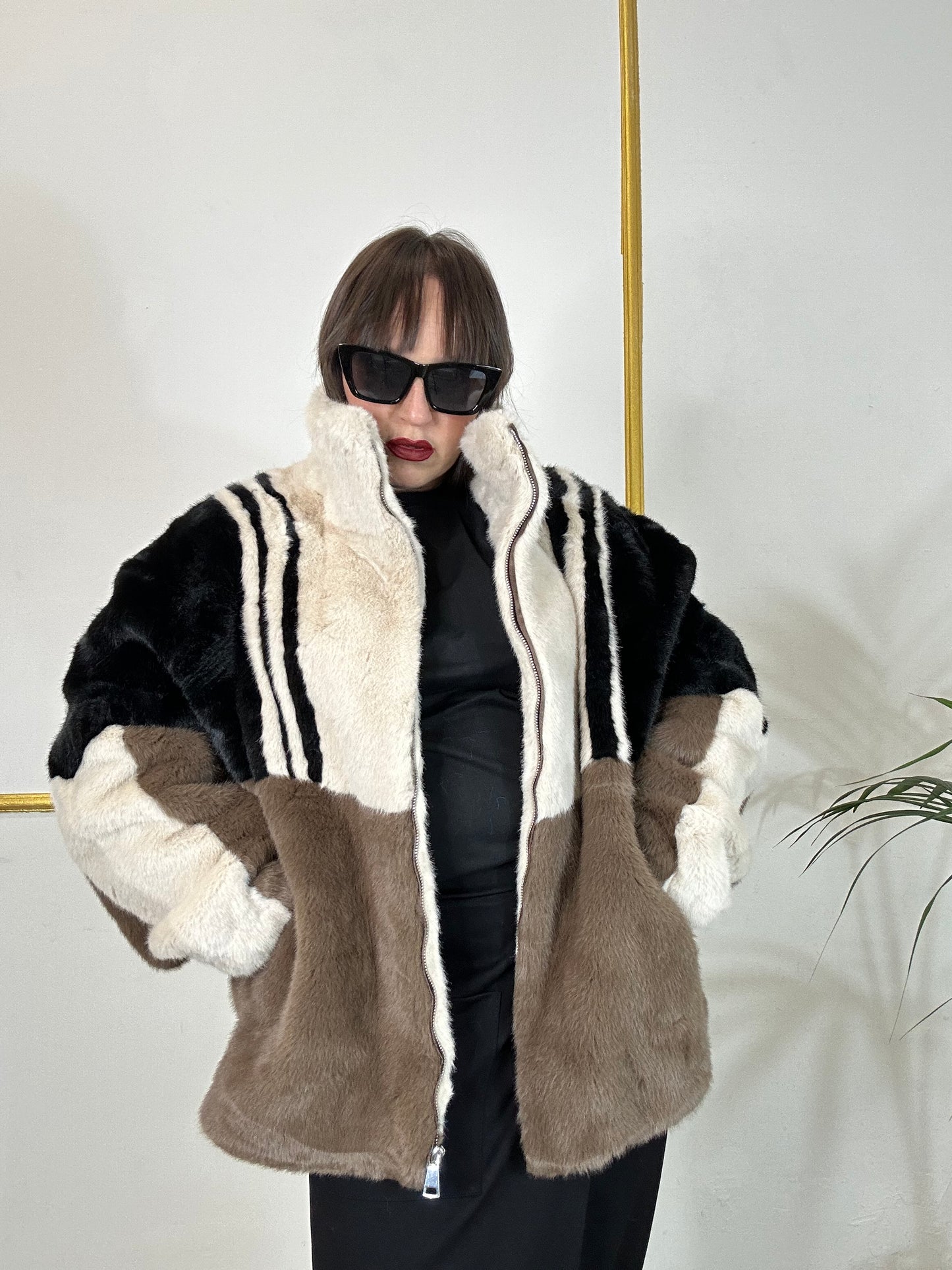 ECOPELICCIA VERONICA