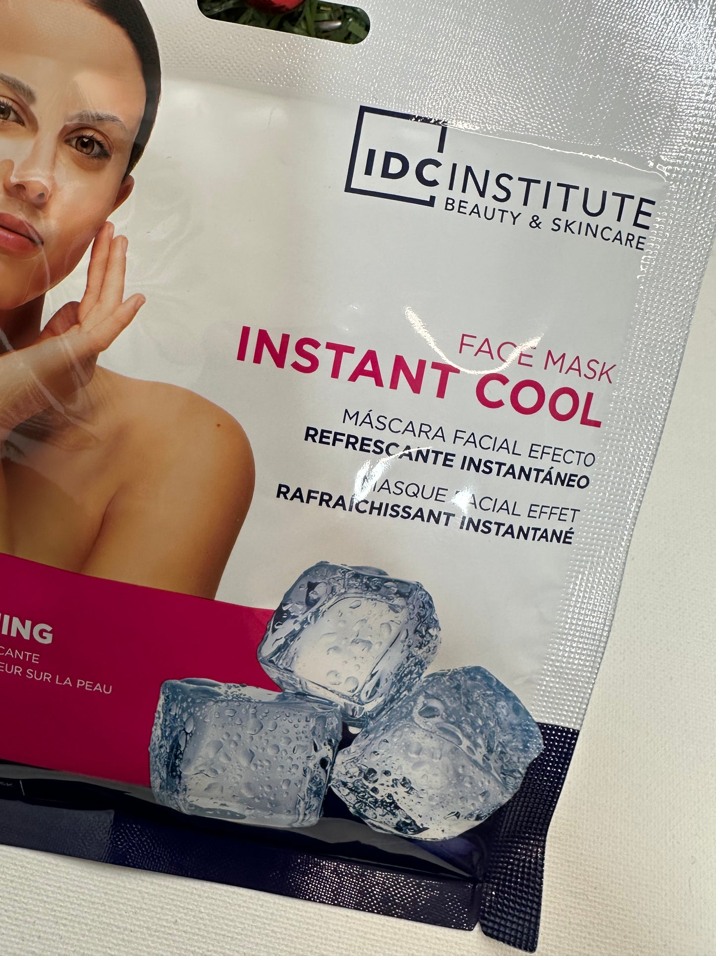IDC Institute – Face Mask Instant Cool Maschera Idratante Effetto Freddo (30g)