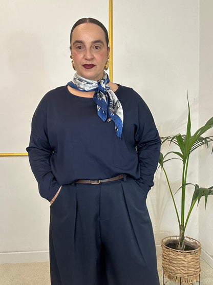 MAGLIA BASICA CON FOULARD