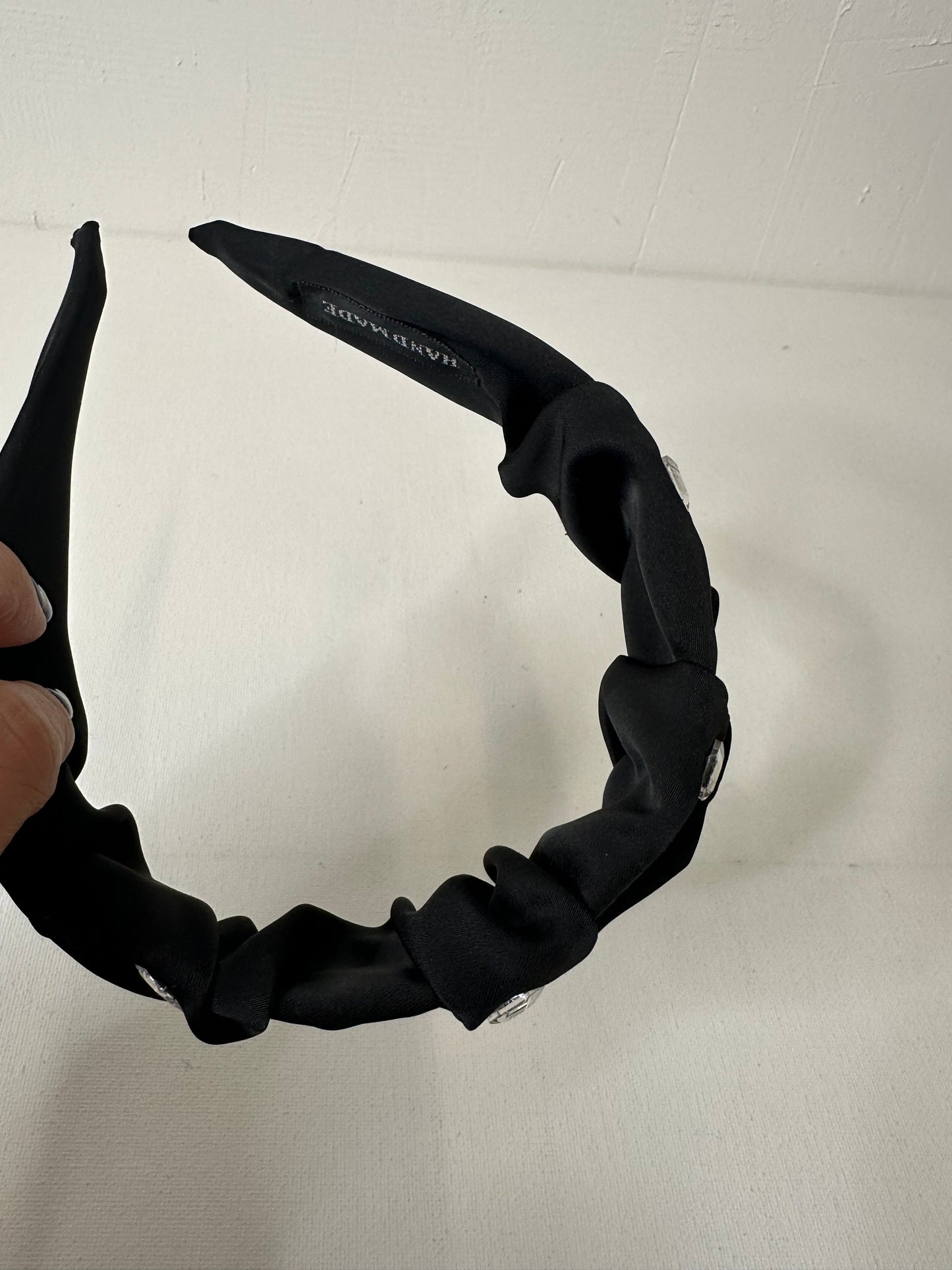 CERCHIETTO NERO STRASS