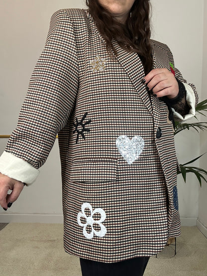 GIACCA QUADRETTO CON PATCH