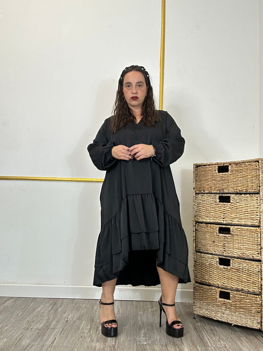 ABITO NERO GIORGIA