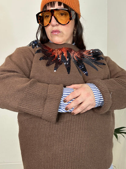 MAGLIA MARRONE CON PAILLETTES