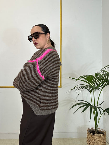 MAGLIA A RIGHE MARRONE