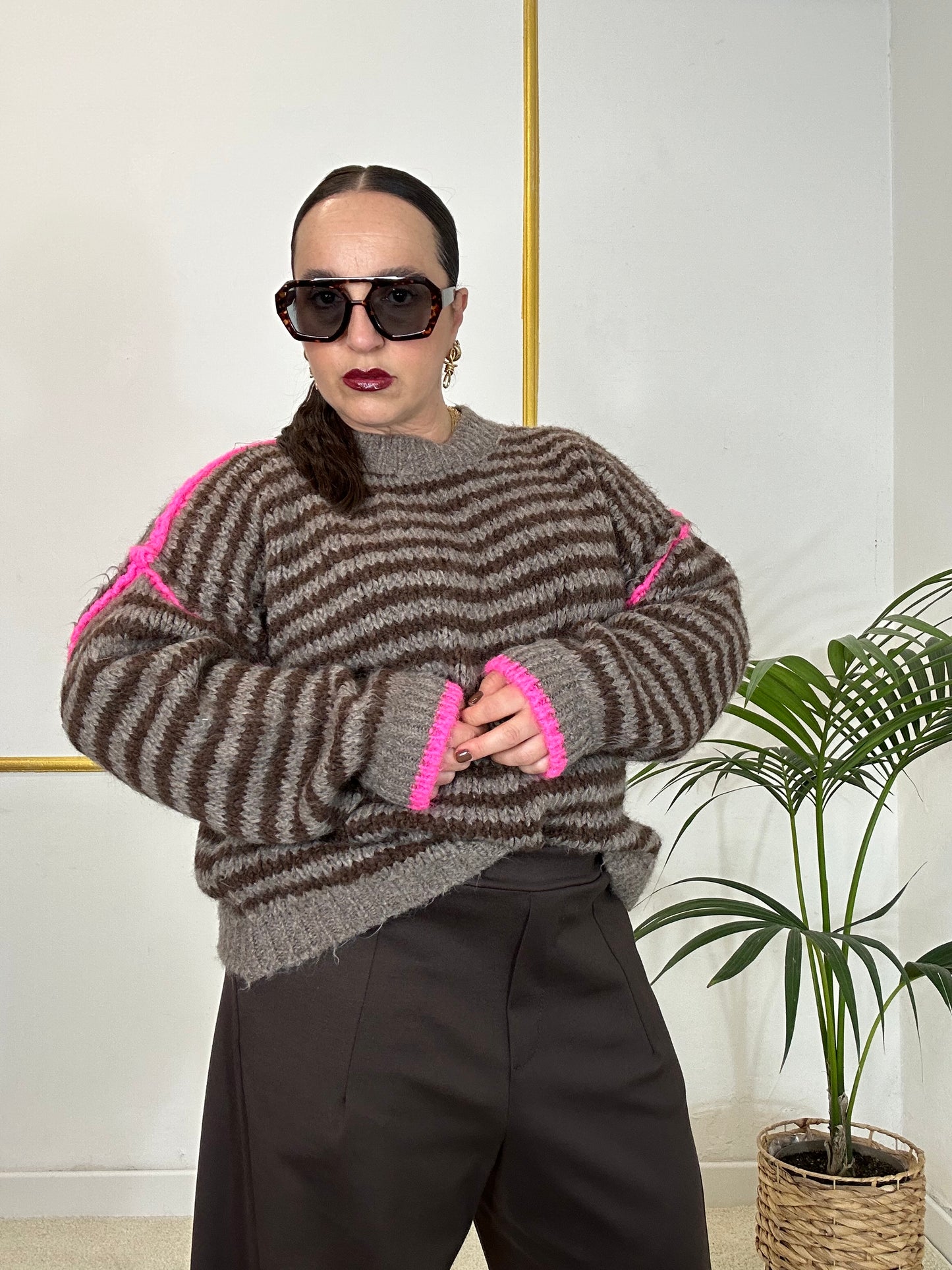 MAGLIA A RIGHE MARRONE