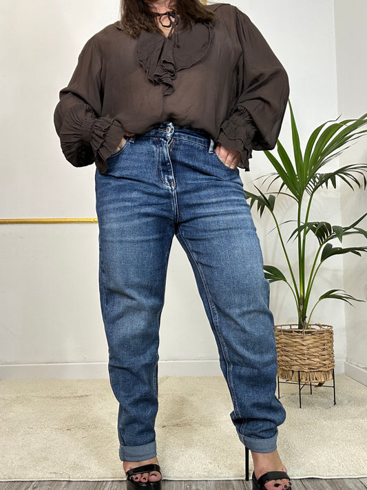 JEANS MOM FIT CON ELASTICO