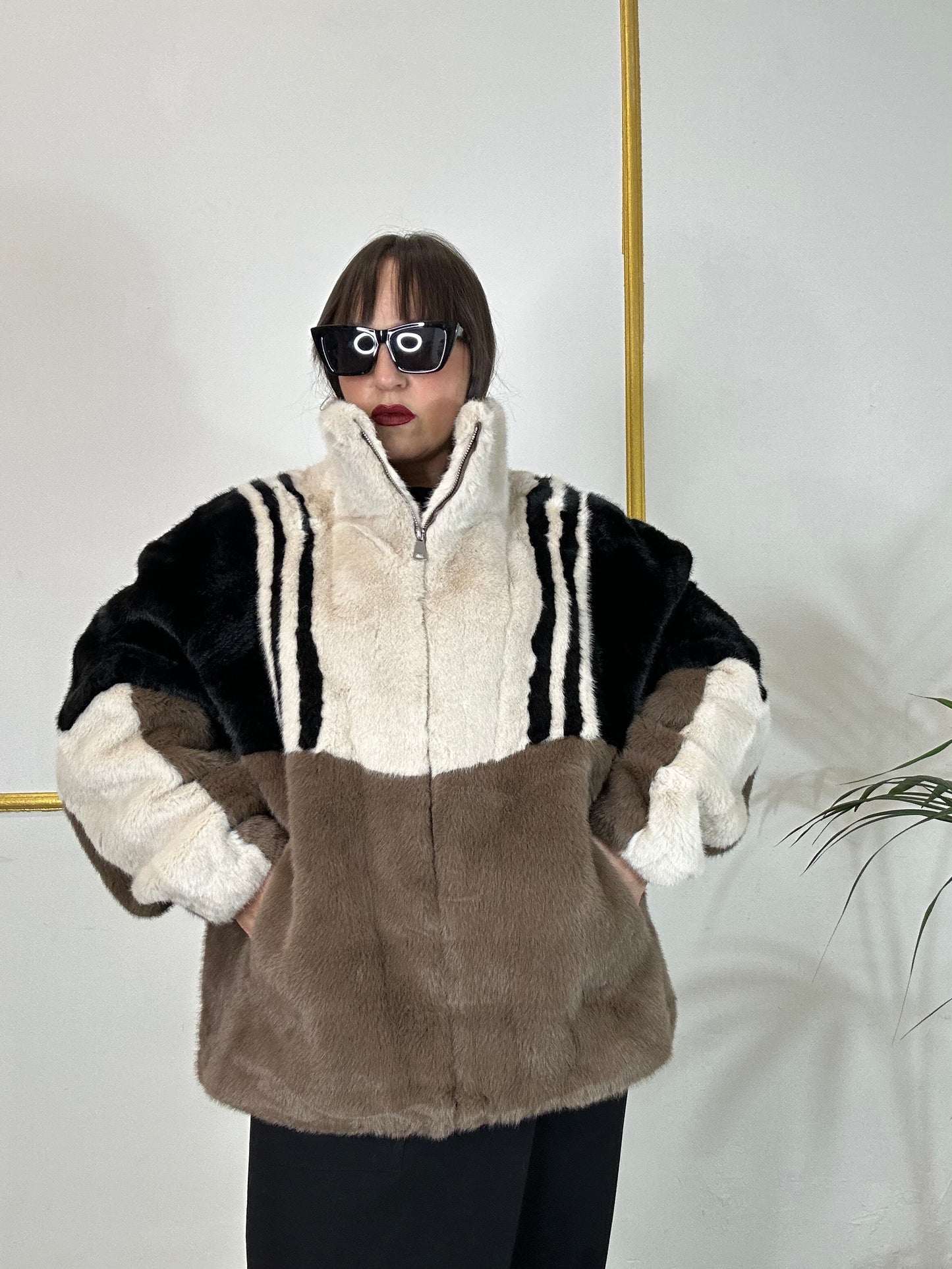 ECOPELICCIA VERONICA