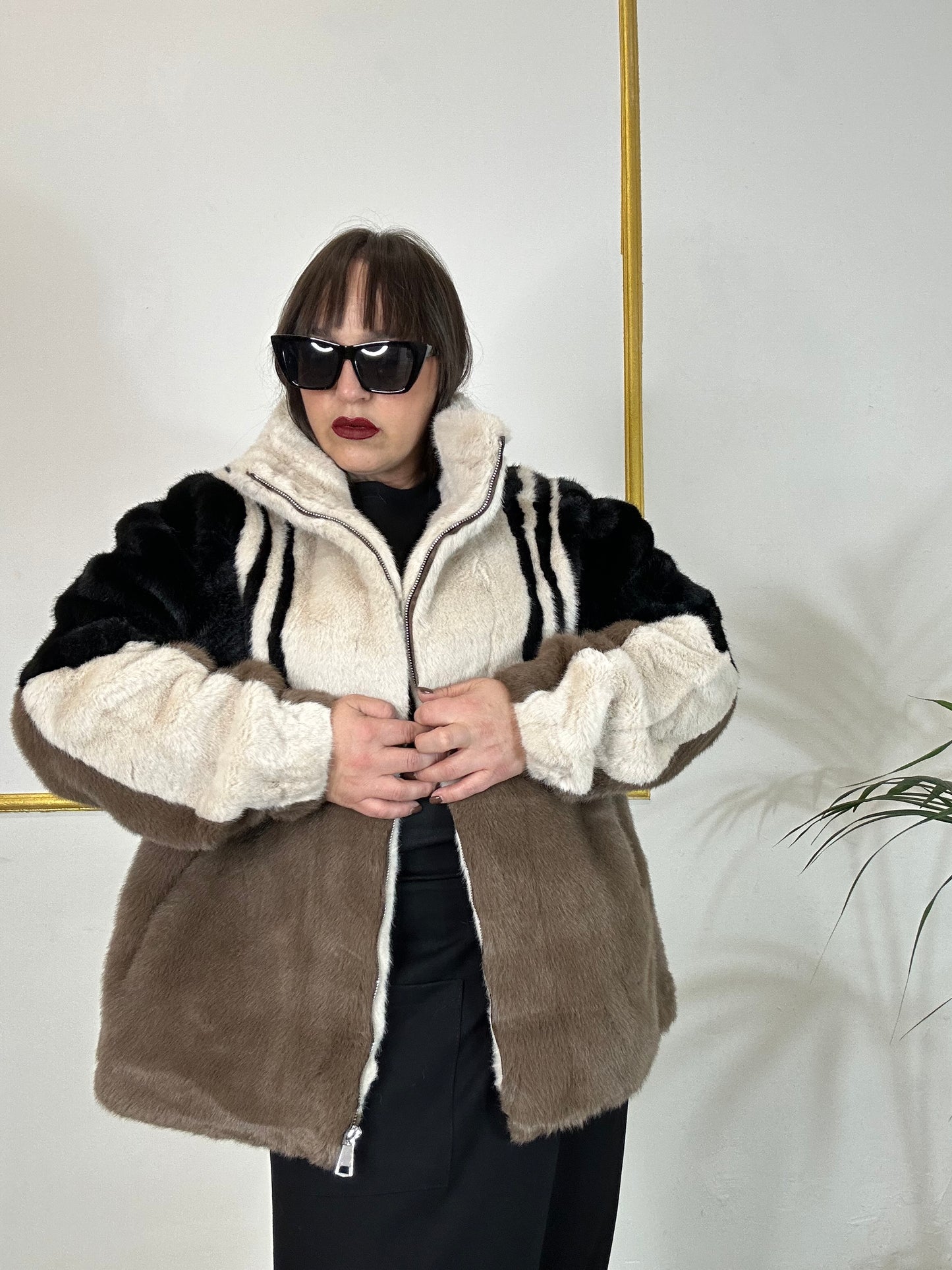 ECOPELICCIA VERONICA