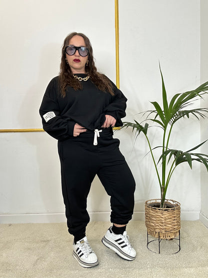 TUTA SOFIA NERA